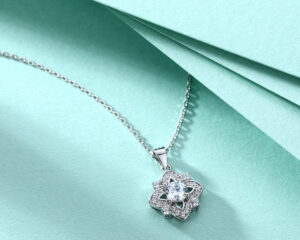 Crystelle_necklace_silver_925_malorna04